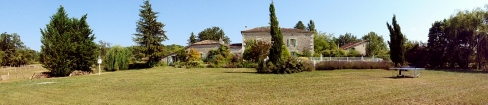 A panoramic view of Molles